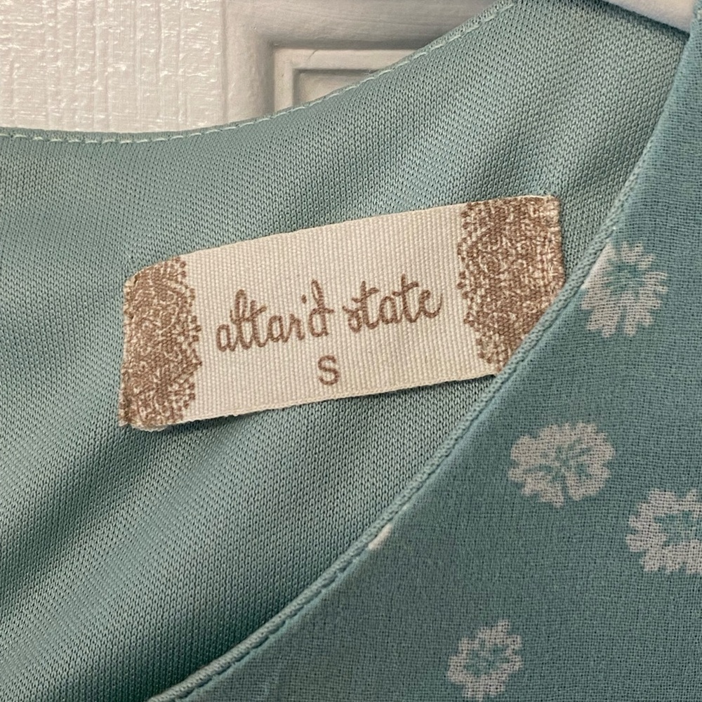 Altar’d State. Size Small. 🤍 - Picture 7 of 9
